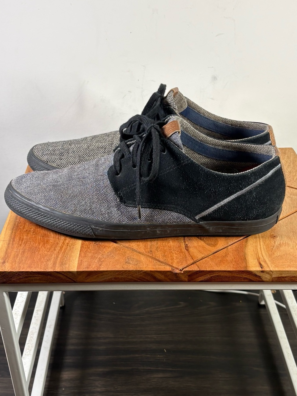 Ben Sherman Herringbone & Suede Lace-Up shoes - Black/Grey